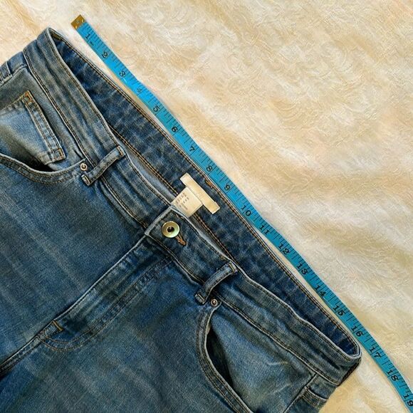 H&M Blue Denim Jeans Shorts Factory Faded Size 14 Rolled Cuff Stretch - Picture 2 of 8